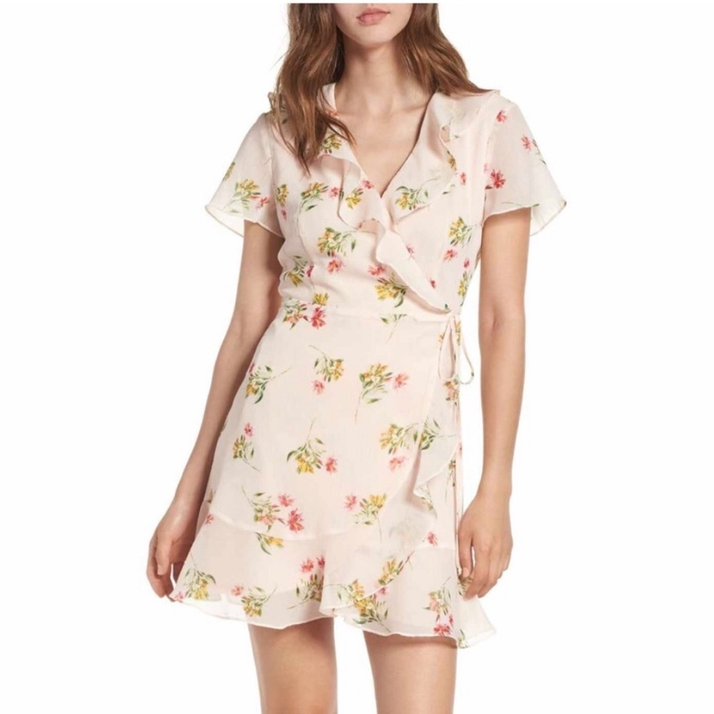 NWOT LUSH Pink Floral Wrap Dress